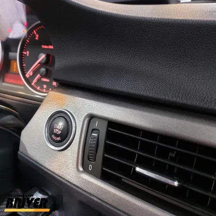 BMW E90 실내랩핑 티타늄브러쉬로 우드트림 변신![브리버] / 서울 양천