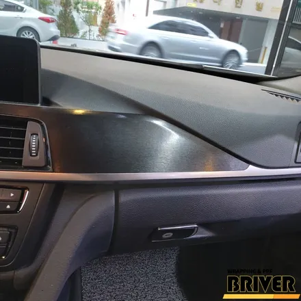 BMW F30 실내랩핑 3M 블랙브러쉬필름 어떠세요~??[브리버] / 서울 양천