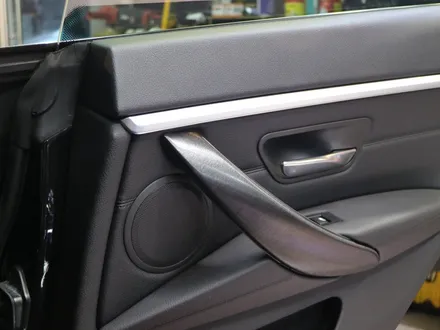 BMW 4시리즈 실내랩핑 블랙브러쉬로 연출하기[브리버] / 서울 양천