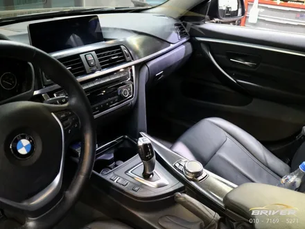 BMW 4시리즈 실내랩핑 블랙브러쉬로 연출하기[브리버] / 서울 양천