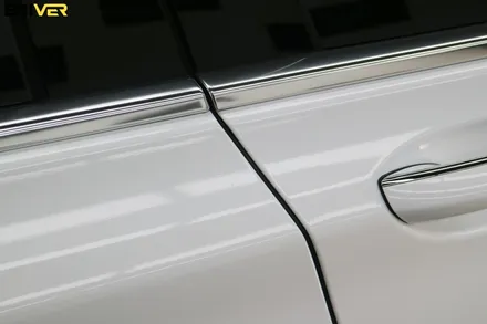 BMW G12 7시리즈 전체랩핑 유광화이트로 순정처럼 연출했어요 / 서울 양천구