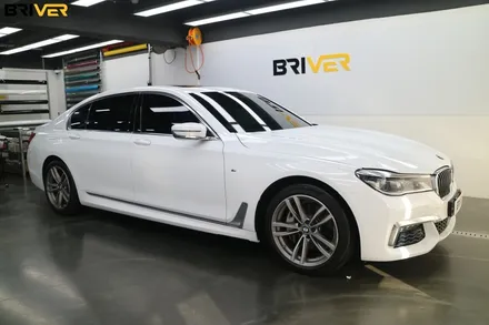 BMW G12 7시리즈 전체랩핑 유광화이트로 순정처럼 연출했어요 / 서울 양천구
