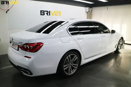 BMW G12 7시리즈 전체랩핑 유광화이트로 순정처럼 연출했어요 / 서울 양천구