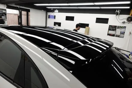 포르쉐 카이엔 스포일러와 사이드미러랩핑으로 포인트주기 / 서울 양천구