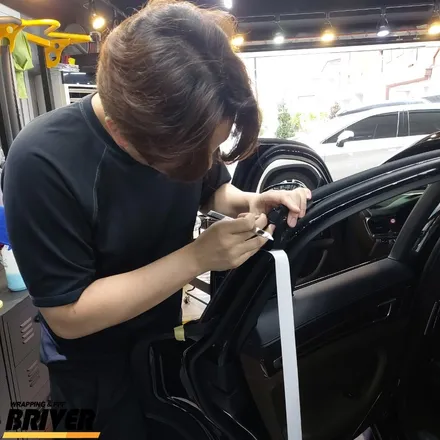 포르쉐 파나메라 크롬죽이기 시공으로 올블랙 느낌내기 / 서울 양천