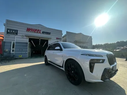 <휠리버스> 파주 일산휠복원 휠도색 / BMW X7 22인치 휠 블랙유광 분체도장 휠도색 휠복원 시공 후기 / 파주시 오도동