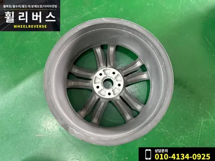 <휠리버스> 파주 일산 휠복원 휠도색 / 제네시스 쿠페 19인치 휠 블랙 고스트크롬 분체도장 시공 후기 / 파주시 오도동