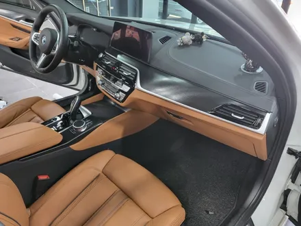 bmw 실내랩핑 / 브러쉬블랙실내랩핑 / 실내ppf / 실내우드죽이기 / 순천 팔마5길