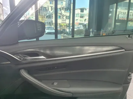 BMW,g30,530i, 실내랩핑,브러쉬블랙 실내랩핑편! / 전남 순천