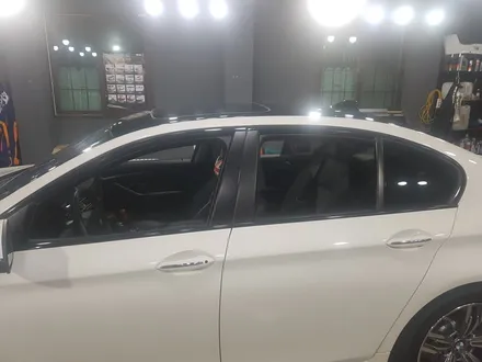순천루프스킨-에이버리사 블랙유광 bmw520d 희아트 / 전남 순천