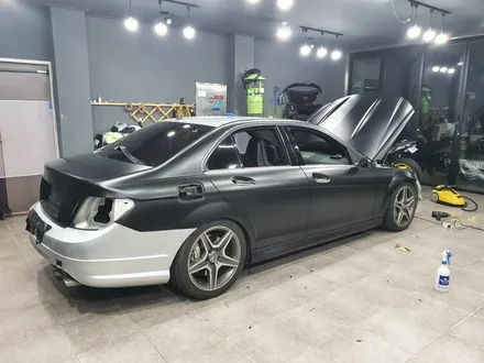 광양랩핑/순천랩핑/여수랩핑/벤츠c63amg/사틴블랙/전체랩핑시공완료 / 전남 순천