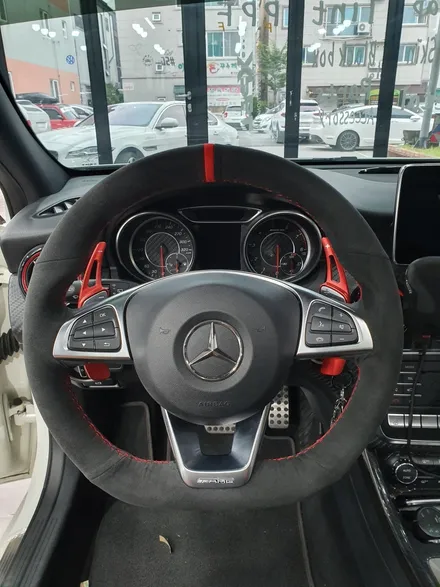 순천알칸타라,순천랩핑,순천ppf,벤츠,A45,amg,알칸타라핸들시공완료! / 전남 순천