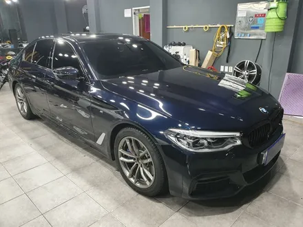 순천랩핑,순천부분랩핑,순천윈도우몰딩랩핑,bmw5윈도우몰딩크롬죽이기시공 / 전남 순천