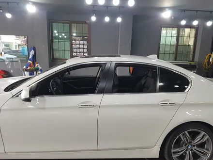 순천루프스킨-에이버리사 블랙유광 bmw520d 희아트 / 전남 순천