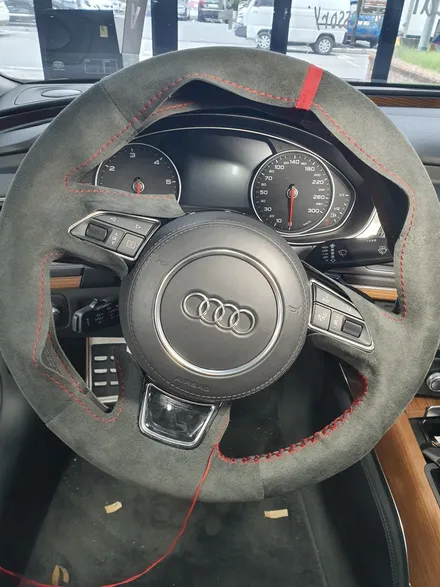순천알칸타라,아우디,a7,55tdi,알칸타라핸들시공 / 전남 순천