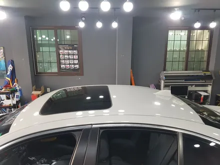 순천루프스킨-에이버리사 블랙유광 bmw520d 희아트 / 전남 순천