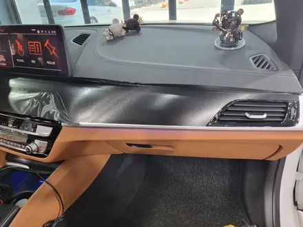 bmw 실내랩핑 / 브러쉬블랙실내랩핑 / 실내ppf / 실내우드죽이기 / 순천 팔마5길