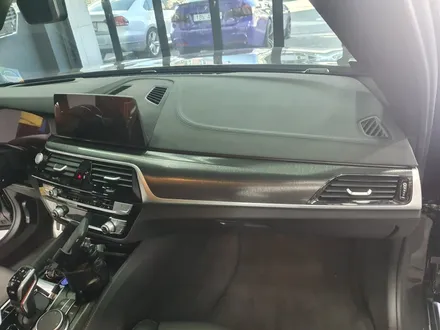BMW,g30,530i, 실내랩핑,브러쉬블랙 실내랩핑편! / 전남 순천