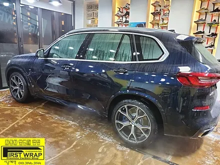 BMW X5 40e 사틴뱀파이어레드 전체랩핑 그릴랩핑 윈도우크롬랩핑 루프렉랩핑 블랙포인트랩핑 목감랩핑 광명랩핑 시흥랩핑 안양랩핑 안산랩핑 송도랩핑 일산랩핑 서울랩핑 배곧랩핑 / 안산, 시흥, 부천