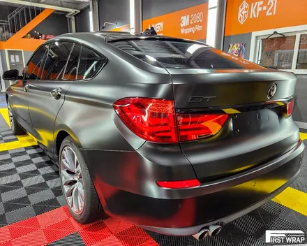 BMW 5GT 전체 차량 랩핑, 진리의 사틴 블랙 시공 / 안산, 시흥, 부천