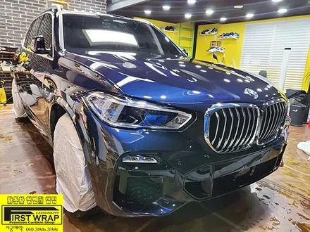 BMW X5 40e 사틴뱀파이어레드 전체랩핑 그릴랩핑 윈도우크롬랩핑 루프렉랩핑 블랙포인트랩핑 목감랩핑 광명랩핑 시흥랩핑 안양랩핑 안산랩핑 송도랩핑 일산랩핑 서울랩핑 배곧랩핑 / 안산, 시흥, 부천