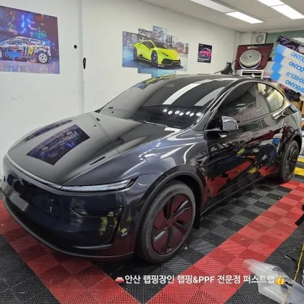 안산랩핑 추천, 테슬라 쥬니퍼 전체 오토벨벳 블랙 하이그로시 랩핑으로 프리미엄 완성! / 안산 단원 초지동