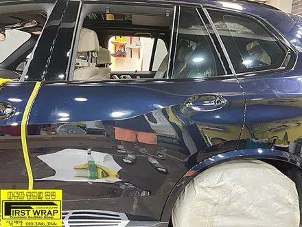 BMW X5 사틴블랙 전체랩핑 목감랩핑 광명랩핑 시흥랩핑 안산랩핑 안양랩핑 송도랩핑 배곧랩핑 서울랩핑 자동차랩핑 카스킨 퍼스트랩카스킨 / 안산, 시흥, 부천