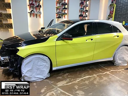 벤츠 a45amg 전체랩핑 에이버리슈프림 앰블런스옐로우랩핑 블랙유광포인트랩핑 목감랩핑 시흥랩핑 광명랩핑 안양랩핑 송도랩핑 배곧랩핑 안산랩핑 퍼스트랩카스킨 / 안산 단원 초지동