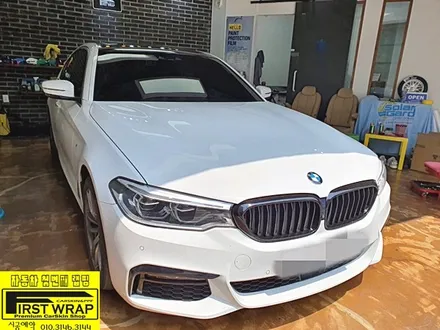 BMW G30 520d 3M2080 블랙유광루프스킨 포인트랩핑 시흥랩핑 목감랩핑 광명랩핑 안양랩핑 안산랩핑 송도랩핑 배곧랩핑 퍼스트랩카스킨 / 안산 단원 초지동