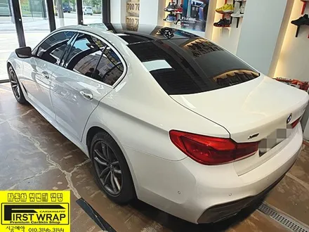 BMW G30 520d 3M2080 블랙유광루프스킨 포인트랩핑 시흥랩핑 목감랩핑 광명랩핑 안양랩핑 안산랩핑 송도랩핑 배곧랩핑 퍼스트랩카스킨 / 안산 단원 초지동