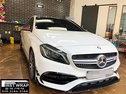 벤츠 a45amg 전체랩핑 에이버리슈프림 앰블런스옐로우랩핑 블랙유광포인트랩핑 목감랩핑 시흥랩핑 광명랩핑 안양랩핑 송도랩핑 배곧랩핑 안산랩핑 퍼스트랩카스킨 / 안산 단원 초지동