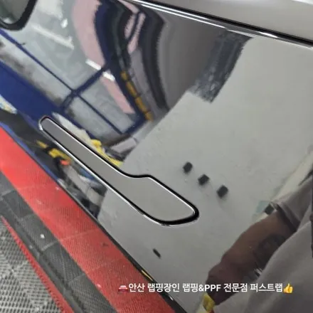 안산랩핑 추천, 테슬라 쥬니퍼 전체 오토벨벳 블랙 하이그로시 랩핑으로 프리미엄 완성! / 안산 단원 초지동