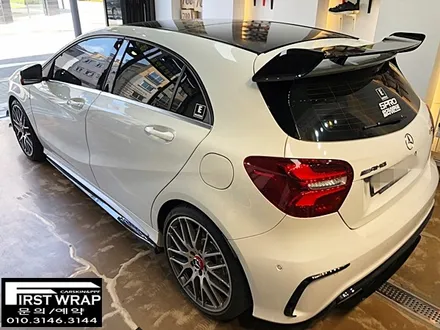 벤츠 a45amg 전체랩핑 에이버리슈프림 앰블런스옐로우랩핑 블랙유광포인트랩핑 목감랩핑 시흥랩핑 광명랩핑 안양랩핑 송도랩핑 배곧랩핑 안산랩핑 퍼스트랩카스킨 / 안산 단원 초지동