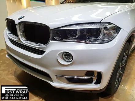 BMW X5 에이버리슈프림 다이아몬드화이트 전체랩핑 루프스킨 화이트랩핑 빤짝이랩핑 시흥랩핑 목감랩핑 광명랩핑 안양랩핑 송도랩핑 배곧랩핑 퍼스트랩카스킨 / 안산 단원 초지동