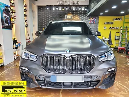 BMW X5 사틴블랙 전체랩핑 목감랩핑 광명랩핑 시흥랩핑 안산랩핑 안양랩핑 송도랩핑 배곧랩핑 서울랩핑 자동차랩핑 카스킨 퍼스트랩카스킨 / 안산, 시흥, 부천