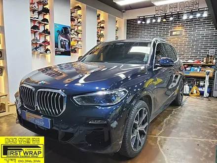BMW X5 40e 사틴뱀파이어레드 전체랩핑 그릴랩핑 윈도우크롬랩핑 루프렉랩핑 블랙포인트랩핑 목감랩핑 광명랩핑 시흥랩핑 안양랩핑 안산랩핑 송도랩핑 일산랩핑 서울랩핑 배곧랩핑 / 안산, 시흥, 부천
