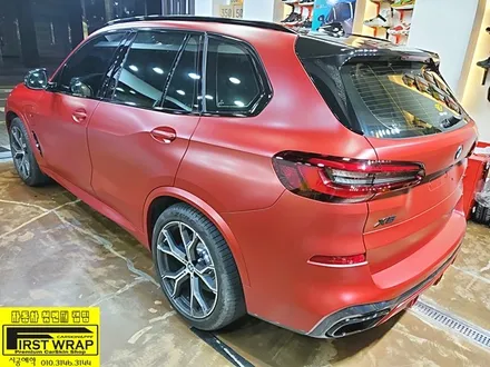 BMW X5 40e 사틴뱀파이어레드 전체랩핑 그릴랩핑 윈도우크롬랩핑 루프렉랩핑 블랙포인트랩핑 목감랩핑 광명랩핑 시흥랩핑 안양랩핑 안산랩핑 송도랩핑 일산랩핑 서울랩핑 배곧랩핑 / 안산, 시흥, 부천