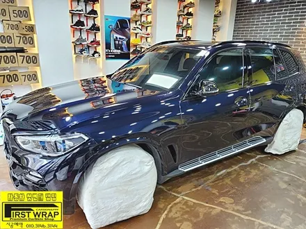 BMW X5 사틴블랙 전체랩핑 목감랩핑 광명랩핑 시흥랩핑 안산랩핑 안양랩핑 송도랩핑 배곧랩핑 서울랩핑 자동차랩핑 카스킨 퍼스트랩카스킨 / 안산, 시흥, 부천