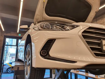 [덱스크루 울산남구점]현대 아반떼AD 합성유 엔진오일 모빌 슈퍼 올인원 프로텍션 V 5W30