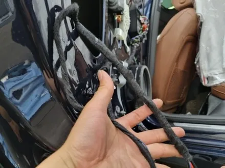 [핏먼트 울산]아우디 A6(C8) 고스트 도어 클로징 순정형으로 시공하기! 도어가 무거워서 덜 닫혔던 경험이 있으신가요? 걱정하지 마세요. 이거 하나면 말끔하게 해소됩니다~