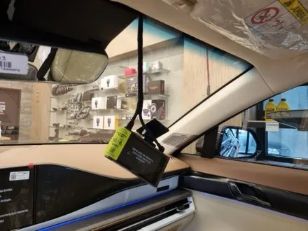 [핏먼트 울산]현대 그랜저GN7 하이브리드 블랙박스 아이나비 QXD8000 SMART EDITION