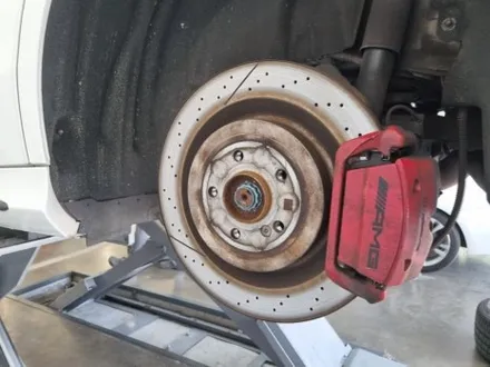 [핏먼트 울산]벤츠 W205 C클래스 63AMG도 피해 갈 수 없는 허전함은 독일 ST 허브 스페이스로 채워주면 됩니다. 빵빵한 몸매 만들기 어렵지 않아요~