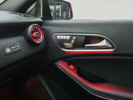 벤츠 W176 A45 AMG 송풍구와 도어 엠비언트 레트로핏 튜닝! 12색 엠비언트 코딩은 덤으로 따라가요~ [울산 핏먼트] / 울산 남구