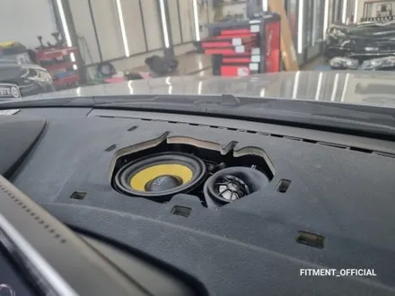 [핏먼트 울산]BMW F22 2시리즈 AVI 전용 스피커와 바닥 우퍼로 음질 향상 제대로 해버리기! 꽉 들어찬 사운드를 경험하고 싶다면 지금 바로 카오디오 튜닝 시작해보세요~