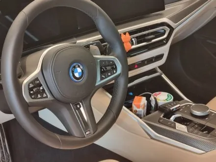[핏먼트 울산]BMW G20 3시리즈 바디보강튜닝 울트라레이싱 스트럿바가 롤링 현상 확실히 잡아주기로 약속합니다~