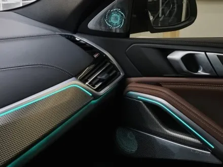 [핏먼트 울산]BMW G06 X6 회오리 엠비언트 풀 커버 정석대로 시공! 실내 무드와 감성 살리는데는 이만한게 없습니다. 주저하지 마세요~