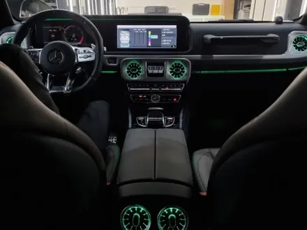 벤츠 W464 G63AMG(G바겐) 송풍구 엠비언트 라이트 튜닝! 심플하게만 느껴졌던 실내에 은은한 포인트 무드 선사하기, [울산 핏먼트] / 울산 남구