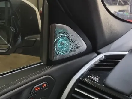 [핏먼트 울산]BMW G06 X6 회오리 엠비언트 풀 커버 정석대로 시공! 실내 무드와 감성 살리는데는 이만한게 없습니다. 주저하지 마세요~