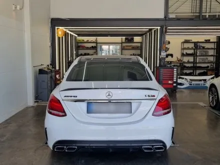 [핏먼트 울산]벤츠 W205 C클래스 63AMG도 피해 갈 수 없는 허전함은 독일 ST 허브 스페이스로 채워주면 됩니다. 빵빵한 몸매 만들기 어렵지 않아요~