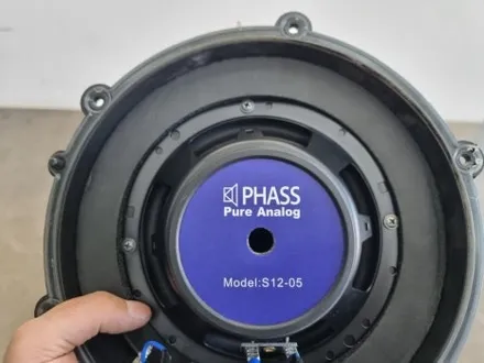 [핏먼트 울산]포르쉐 파나메라 퓨어 아날로그 파스(PHASS) S12-F 스피커 장착합니다. 생동감 있는 고음과 묵직한 중저음 베이스까지 역시는 역시네! 고막 건강은 덤으로 확보~